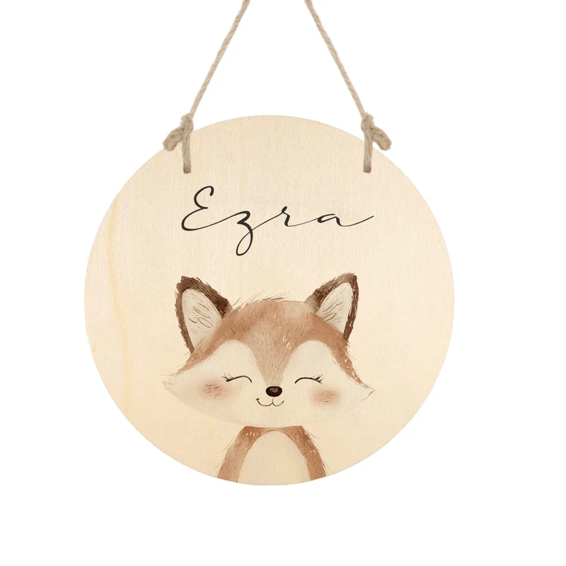 Personalisiertes Holzschild für Kinderzimmer – Türschild aus Holz mit Name & Tiermotiv – Geschenk zur Geburt & Taufe