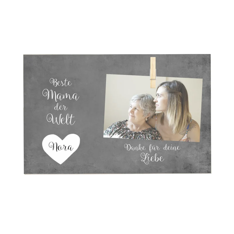 Fotogeschenk aus Holz für die beste Mama der Welt | Holzbild personalisiert mit dem Namen und mit Holzklammer zum individuellen Befestigen eines Fotos