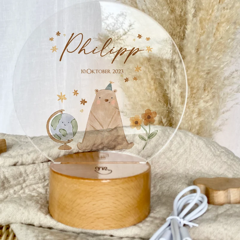 LED Lampe mit Namen des Kindes | Personalisierte Baby Nachttischlampe in Rund aus Holz und Acryl I Geschenk zur Geburt & Taufe Mädchen & Jungen