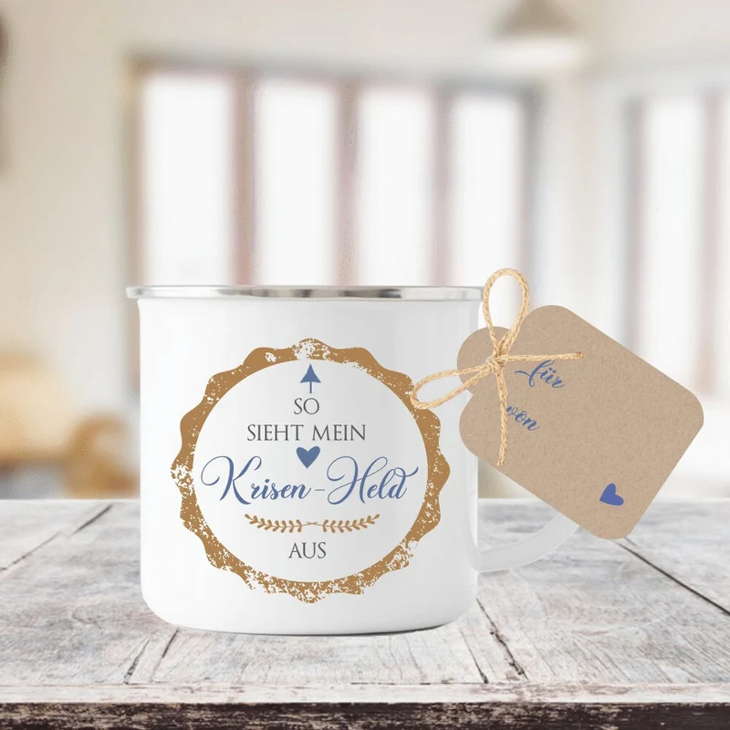 Tasse "So sieht meine Krisenheldin aus" | Schönes Geschenk u. wertschätzende Geschenkidee um Danke zu sagen | Dankeschöngeschenk für Sie u. Ihn, Helfer, Ärzte, Unterstützer | Tassengeschenk inkl. Geschenkanhänger | 2 Farbvarianten zur Auswahl
