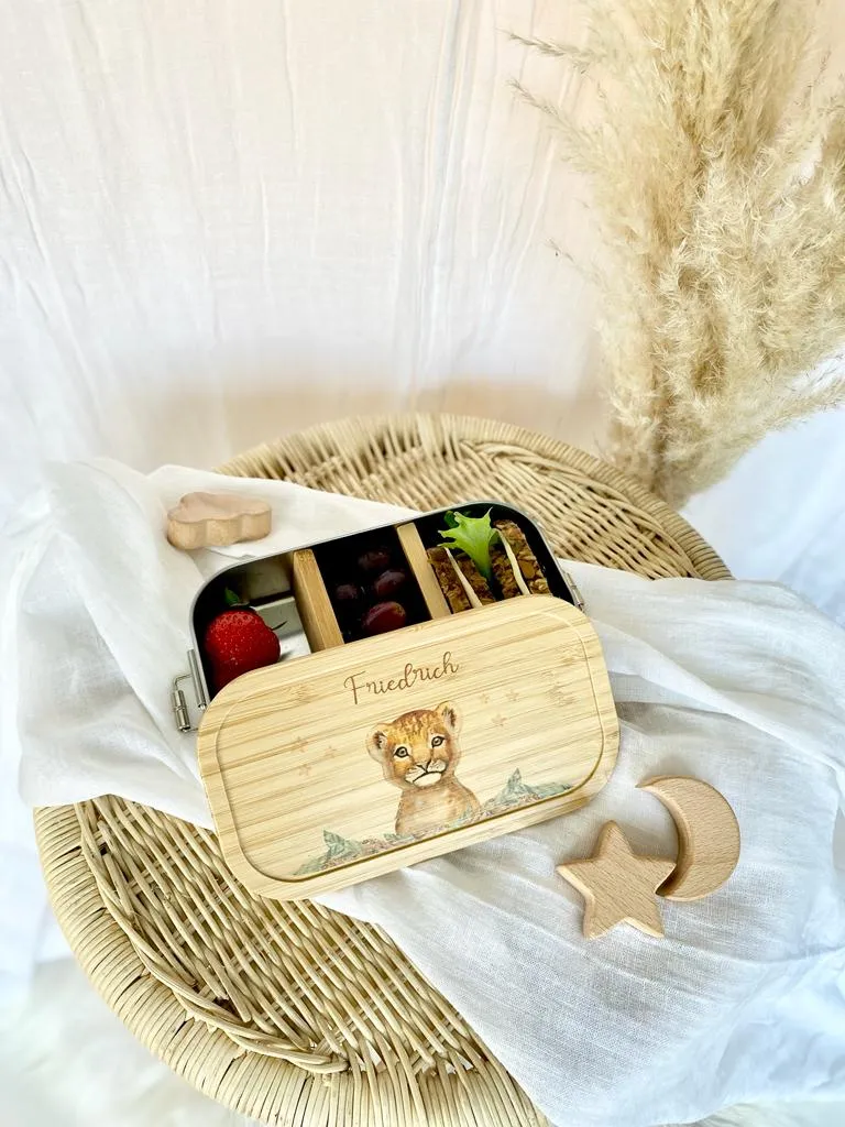 Frühstücksbox Löwe mit Namen für Mädchen und Jungen | Kinder Lunchbox mit Tiermotiv | Brotdose für Kindergarten und Schule | Personalisiertes Kindergeschenk