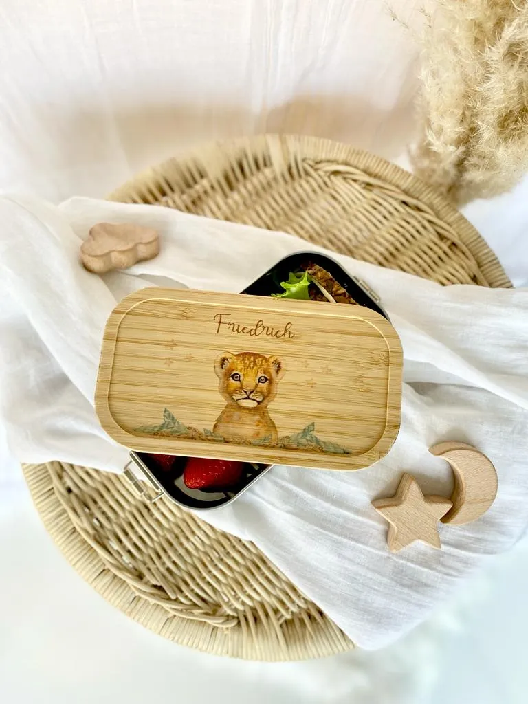 Frühstücksbox Löwe mit Namen für Mädchen und Jungen | Kinder Lunchbox mit Tiermotiv | Brotdose für Kindergarten und Schule | Personalisiertes Kindergeschenk