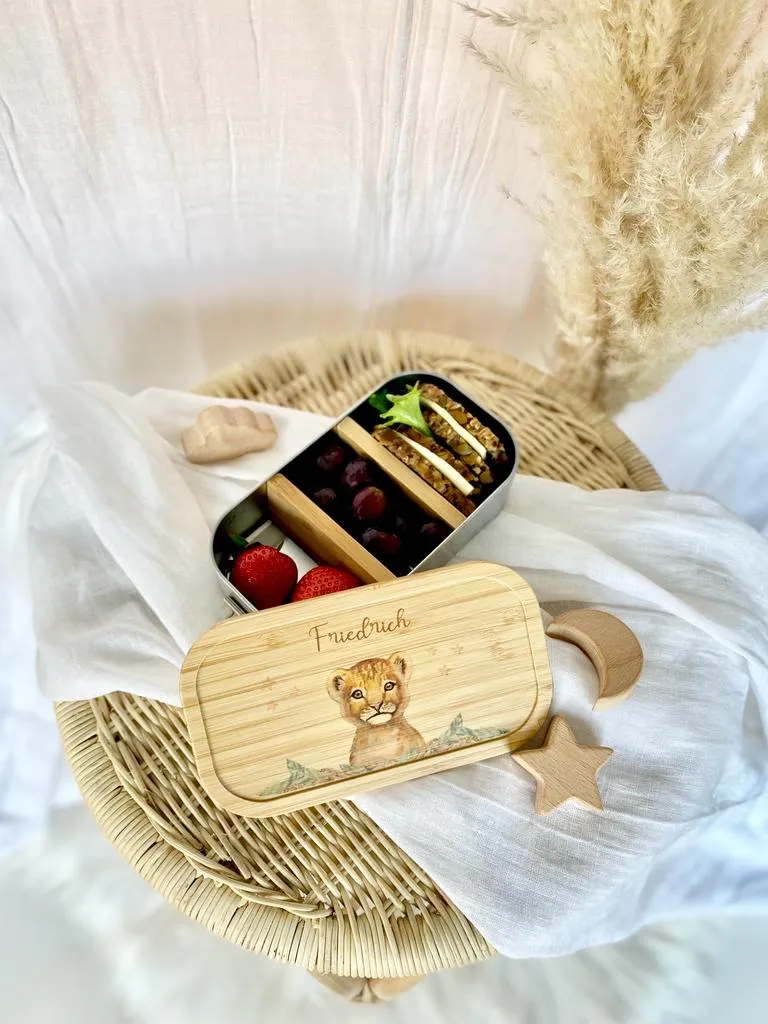 Frühstücksbox Löwe mit Namen für Mädchen und Jungen | Kinder Lunchbox mit Tiermotiv | Brotdose für Kindergarten und Schule | Personalisiertes Kindergeschenk