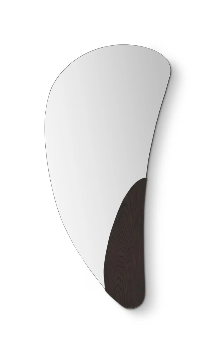 Casa Padrino Luxus Wandspiegel Messing 70 x 137 x H. 4.2 cm - Wandspiegel mit Spiegelglas - Moderne Wohnzimmer Möbel - Luxus Qualität
