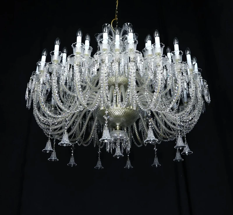 Casa Padrino Luxus Barock Kristall Kronleuchter Gold Ø 140 x H. 110 cm - Prunkvolle Messing Kronleuchter mit böhmischem Kristallglas - Barock Möbel - Edel & Prunkvoll