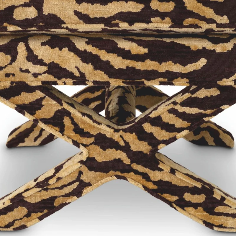 Casa Padrino Luxus Hocker mit Tiger Design Beige / Braun - Luxus Wohnzimmer Möbel