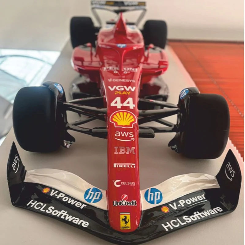 Casa Padrino XXL Deko Formel 1 Rennwagen Rot / Schwarz / Weiß 180 cm - Wanddeko
