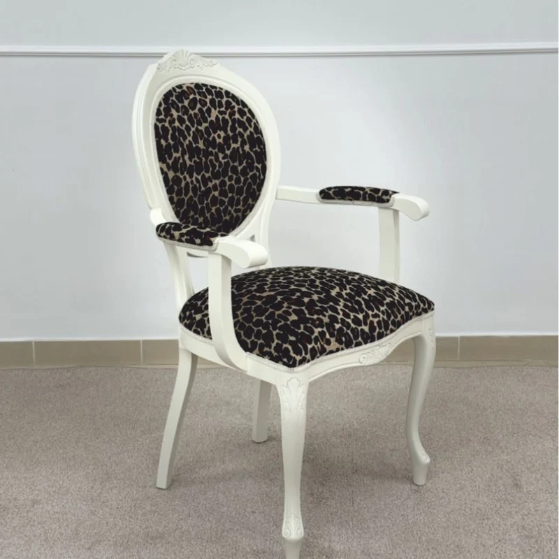 Casa Padrino Luxus Barock Esszimmer Stuhl mit Armlehnen Leopard / Weiß - Barock Möbel