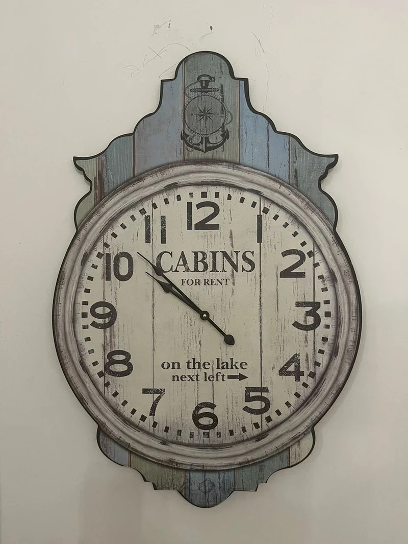 Casa Padrino Retro Design Wanduhr, Antik Grau, H. 76 cm x B. 55 cm, Wanduhr aus Holz