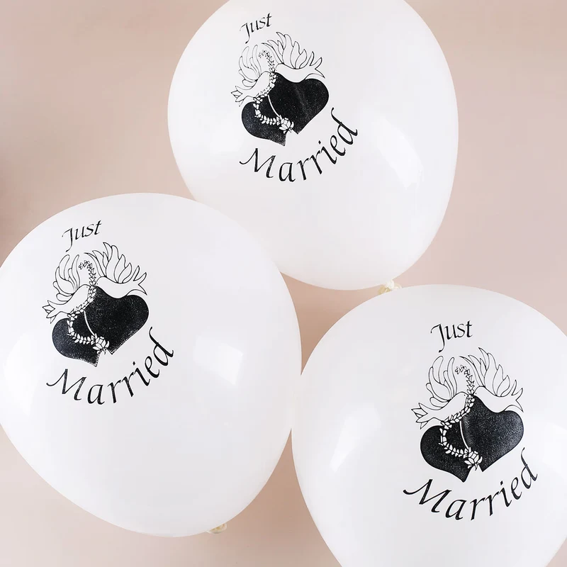 8 Luftballons zur Hochzeit - Just Married