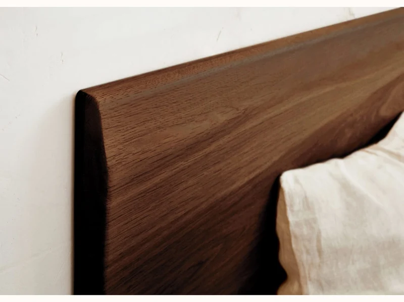 Lit plateforme en bois massif LIVIA