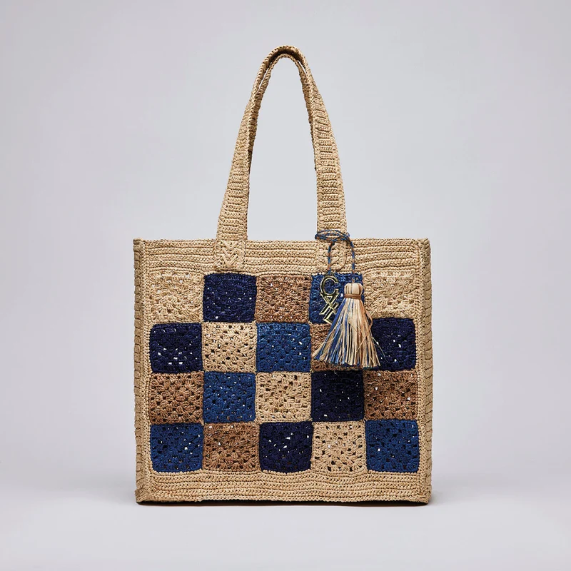 Sac cabas Amandine en raphia confectionné à la main