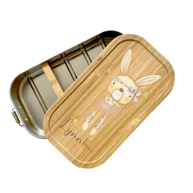 Trinkflasche mit Hasen u. Namen für Kinder | Personalisiertes Geschenk für Mädchen u. Jungen mit Häschen | 500 ml Isolierflasche aus Edelstahl mit Bambusdeckel | Als Set verfügbar mit Brotdose