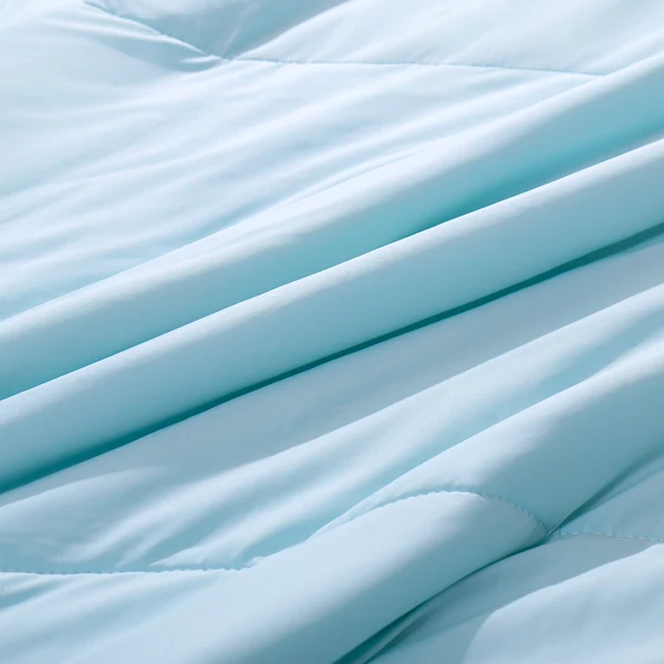 Ultimate Cooling Sleep Bundle– 3D Comforter + Arc-Chill Pro Pillowcases