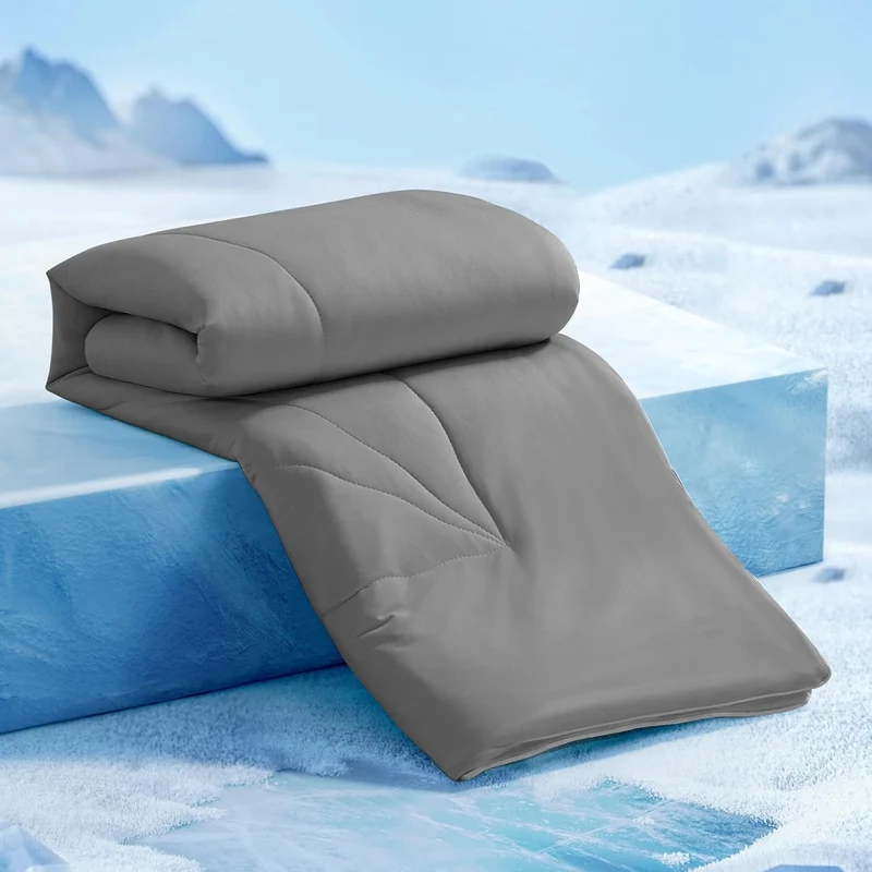 Ultra Soft Cloudy 3D Cooling Comforter Arc-chill Extreme Q Max 0.5-Gray