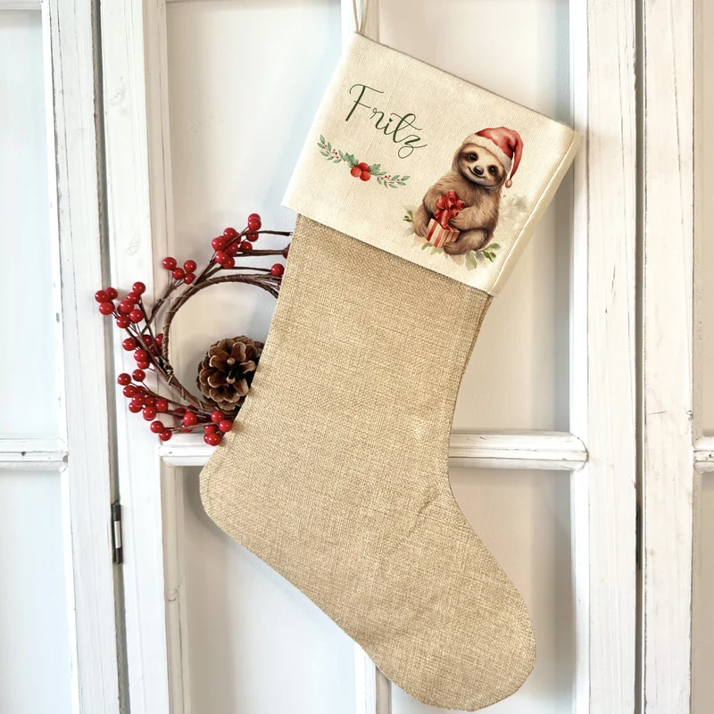 Personalisierter Weihnachtsstrumpf Faultier für Mädchen, Jungen, Teenager mit Namen zu Nikolaus und Weihnachten | Nikolausstrumpf Geschenkidee für Kinder I 7 Motivvarianten zur Auswahl