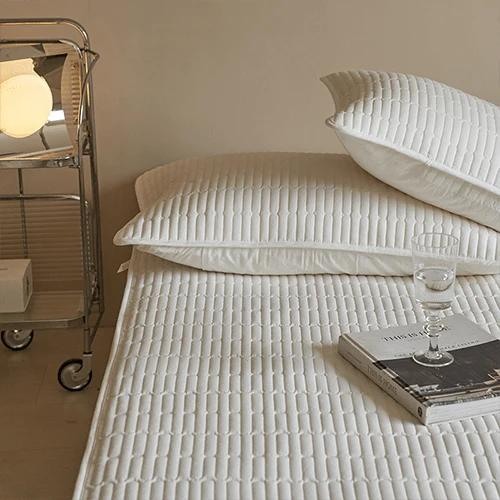 Comfortable Thicken Quilted Quilting Fitted Sheets