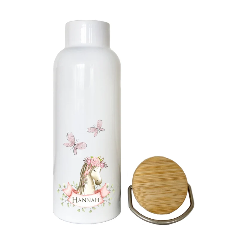 Trinkflasche mit Pony u. Namen für Kinder | Personalisiertes Geschenk für Mädchen u. Jungen mit Pferd | 500 ml Isolierflasche aus Edelstahl mit Bambusdeckel | Als Set verfügbar mit Brotdose