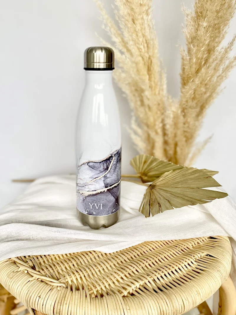 Personalisierte Trinkflasche Edelstahl in Marmor Optik, bedruckte Thermosflasche mit Namen, Wasserflasche zum Sport, die Arbeit und Freizeit | 500ml u. 750ml