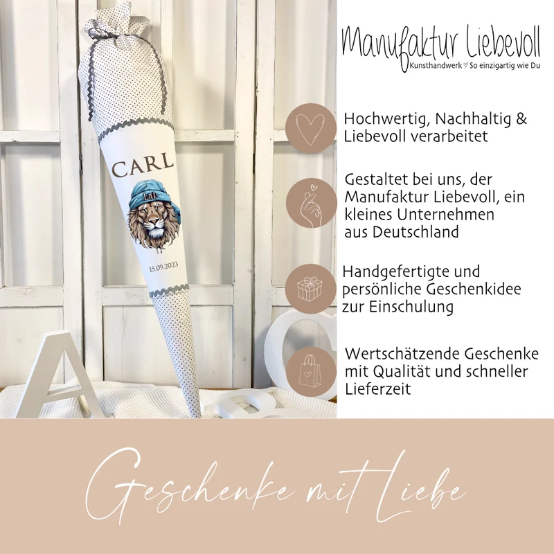 Löwen Stoff Schultüte in Grau für Jungen mit Namen Tier Einschulungstüte Einschulungsdatum Zuckertüte Füllkissen 70 cm personalisiert | Optional mit Füllkissen und Spitzenschutz