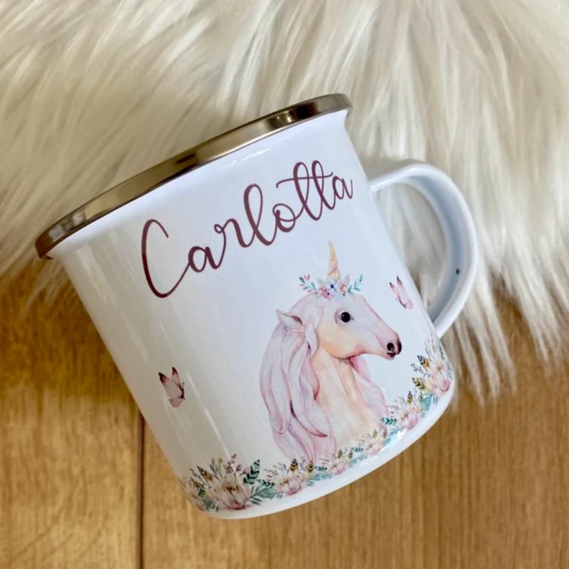 Zauberhafte Einhorn Tasse mit Namen des Kindes | Emaille Trinkbecher für Mädchen I Personalisierte Kindertasse als besonderes Geschenk | 7 Motivvarianten zur Auswahl
