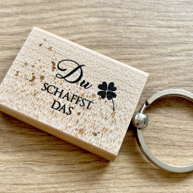 Schlüsselanhänger aus Holz "Du schaffst das" mit Kleeblatt | Glücksbringer u. Mutmacher als kleines Geschenk