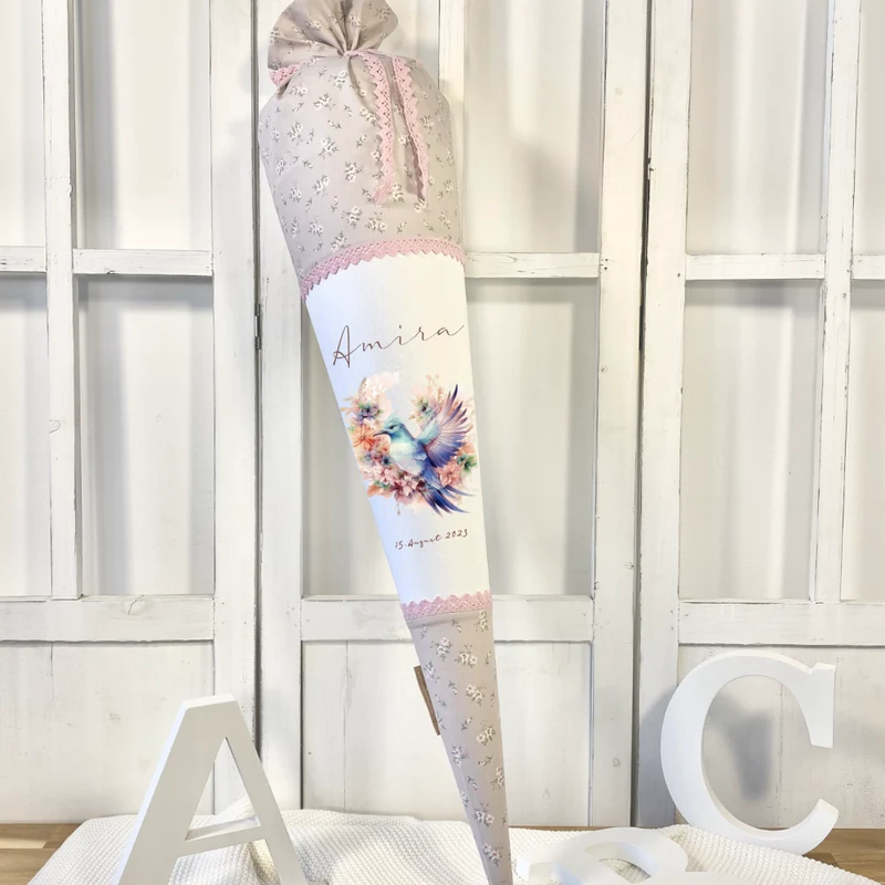 Rosa Stoff Schultüte Vogel Mädchen Name Personalisiert Blumen Boho Vintage Einschulungstüte Zuckertüte 70 cm | Optional mit Füllkissen und Spitzenschutz