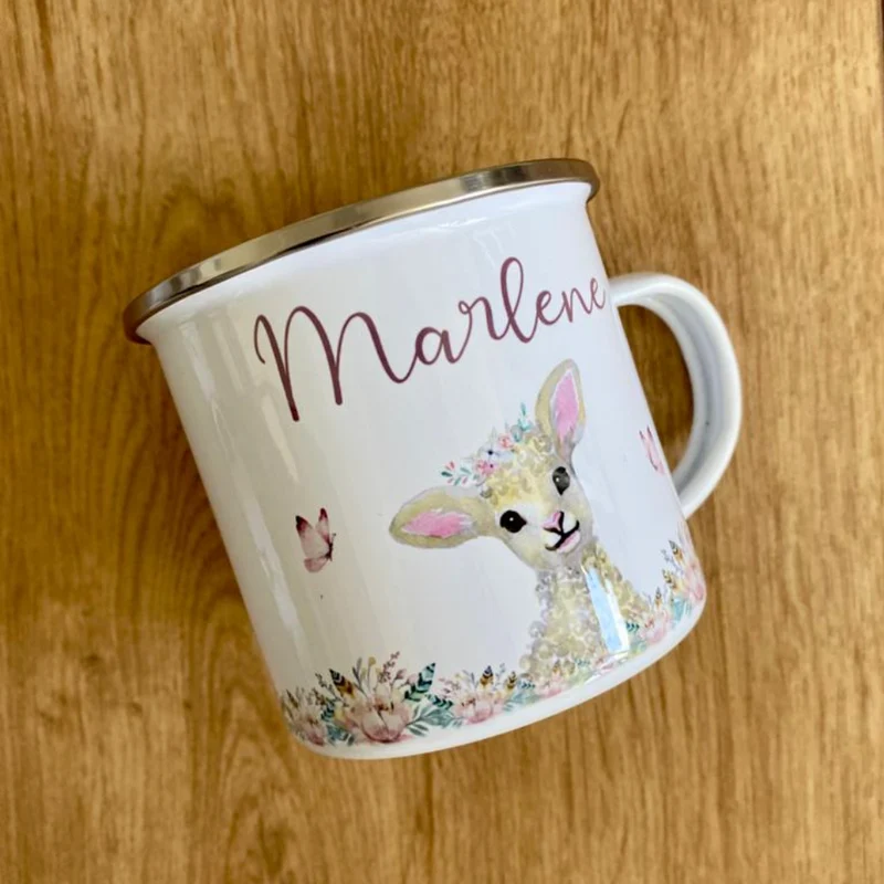 Kindertasse Schaf mit Namen des Kindes | Trinkbecher aus Emaille für Mädchen u. Jungen I Personalisierte Tasse als tolles Geschenk | 4 Motivvarianten zur Auswahl