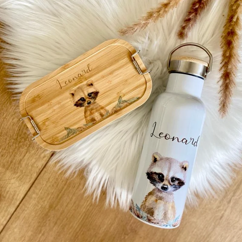 Kindertasse Waschbär mit Namen des Kindes | Trinkbecher aus Emaille für Mädchen u. Jungen I Personalisierte Tasse als tolles Geschenk | 4 Motivvarianten zur Auswahl