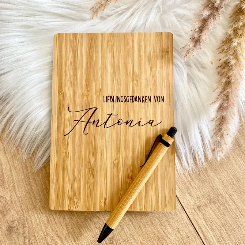 Geschenkset Thermobecher und Notizbuch "Lieblingsmensch - Lieblingsgedanken" mit Namen für Sie u. Ihn | Personalisiertes Geschenk für Frauen u. Männer | Geschenkidee zum Geburtstag, als Dankeschön
