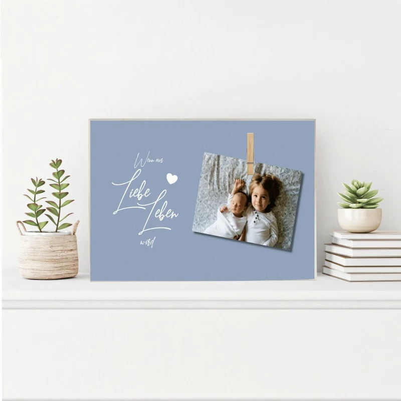 Tolles Fotogeschenk aus Holz für werdende Eltern | Holzbild mit Spruch "Wenn aus Liebe Leben wird“ | Memoboard mit Holzklammer zum selbstständigen Befestigen eines Fotos oder des Ultraschallbildes | 3 Farbvarianten zur Auswahl