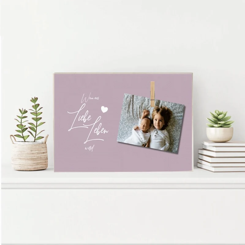 Tolles Fotogeschenk aus Holz für werdende Eltern | Holzbild mit Spruch "Wenn aus Liebe Leben wird“ | Memoboard mit Holzklammer zum selbstständigen Befestigen eines Fotos oder des Ultraschallbildes | 3 Farbvarianten zur Auswahl