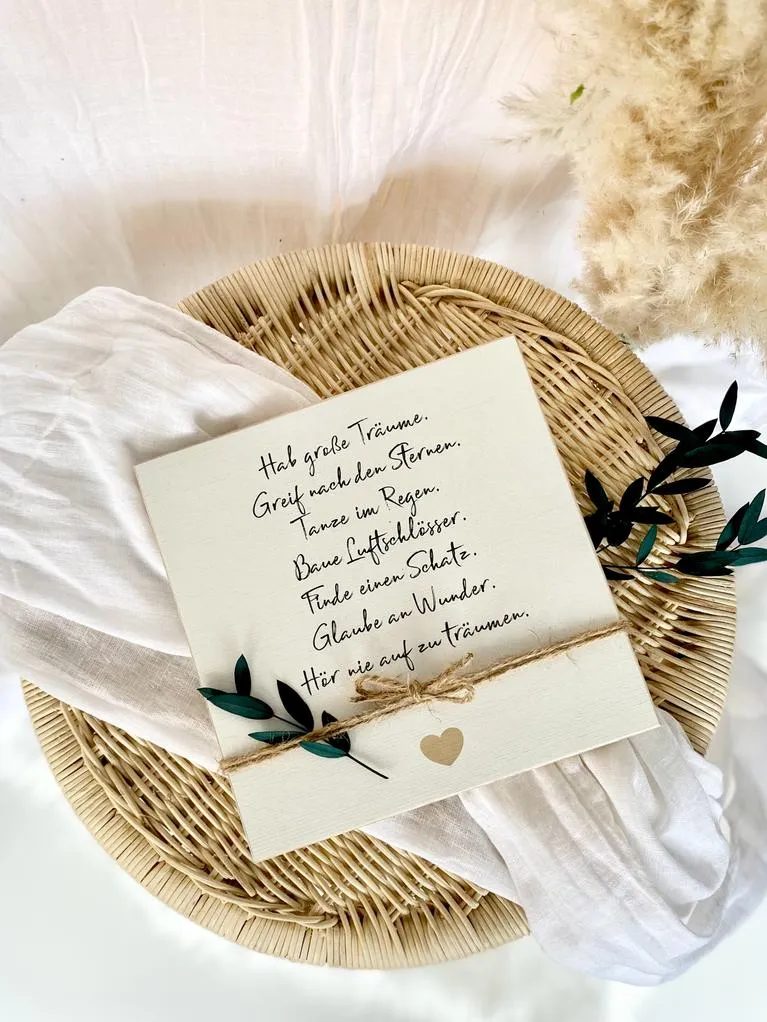 Besonderes Geschenk aus Holz | Wandbild mit Spruch "Hab große Träume“ | Zum Dekorieren u. verschenken | Besondere Geschenkidee zum Geburtstag, zur Konfirmation, zur Prüfung, zum Abitur uvm. | Holzbild mit wundervollen Wünschen