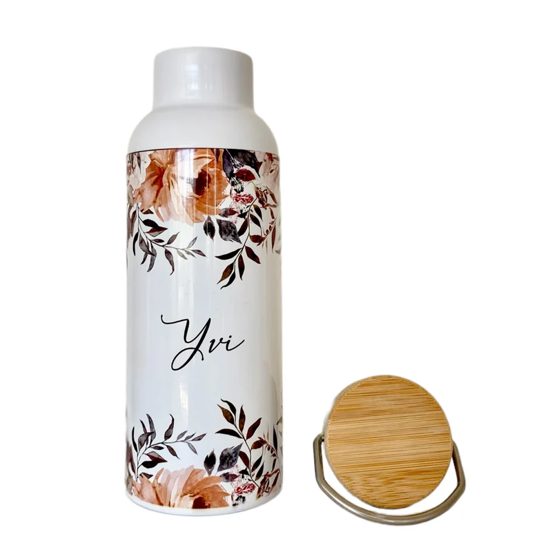 Trinkflasche "Autumn" mit Namen, Spruch und Blüten | Personalisiertes Geschenk mit Namen | 500 ml Isolierflasche aus Edelstahl mit Bambusdeckel