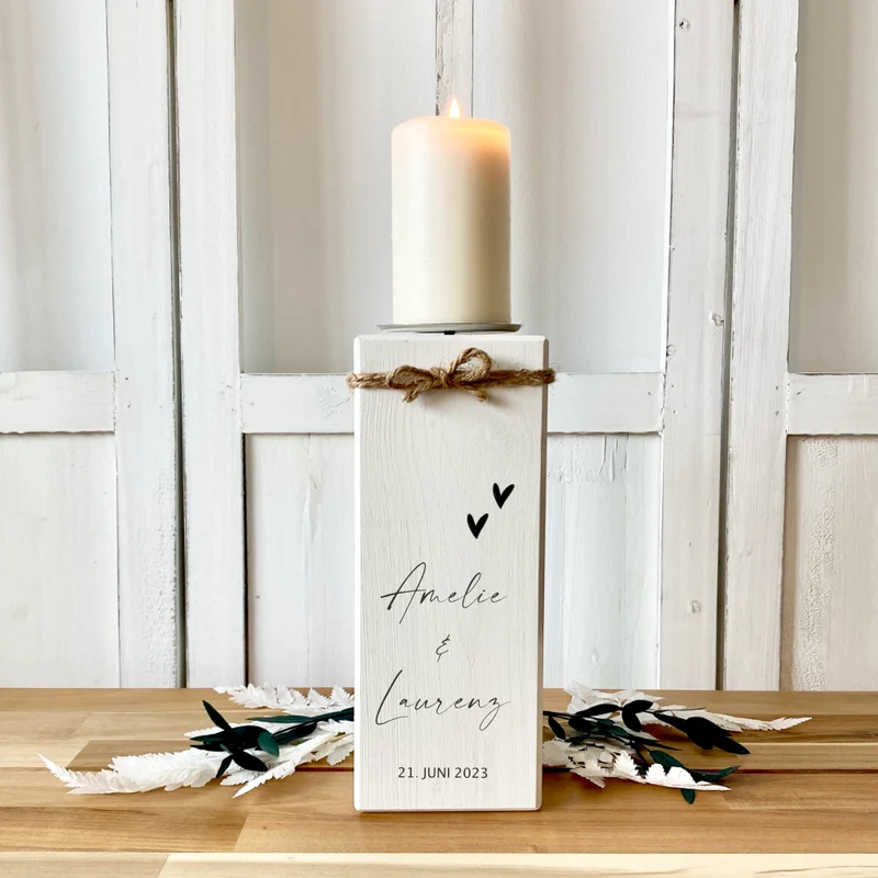Personalisierter Holz Kerzenständer als Geschenkidee zur Hochzeit, Trauung, Vermählung, Hochzeitsgeschenk mit Namen u. Hochzeitsdatum