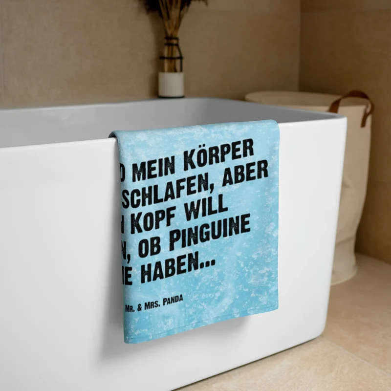 XL Badehandtuch Pinguin Mond