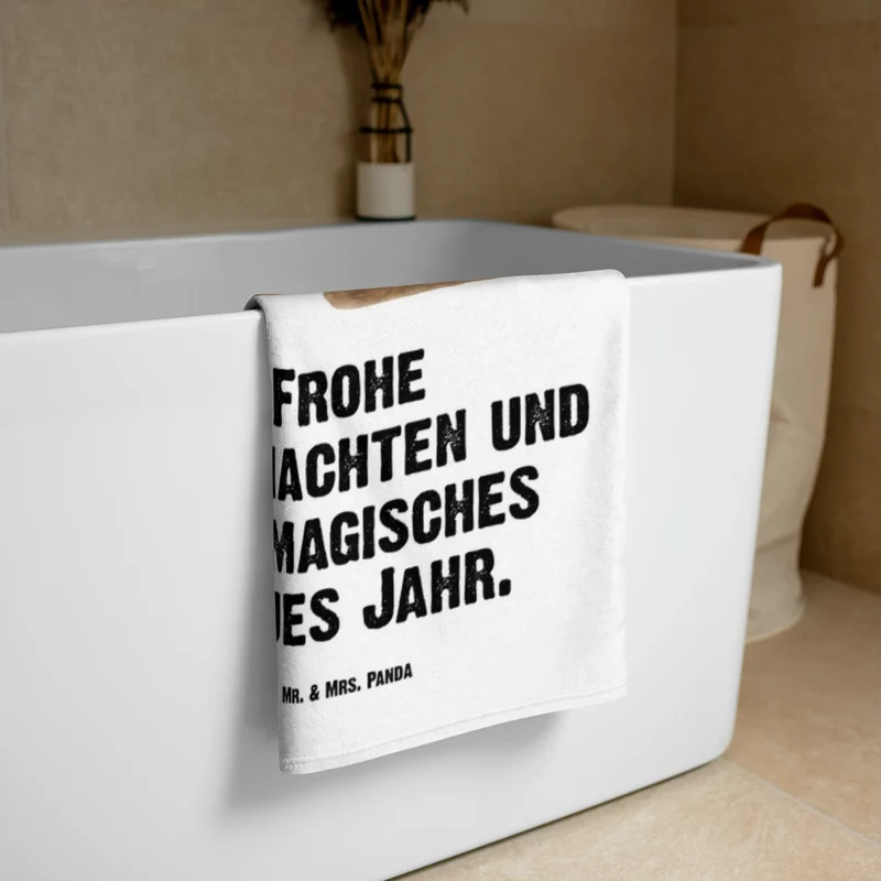 XL Badehandtuch Eichhörnchen Weihnachtszeit