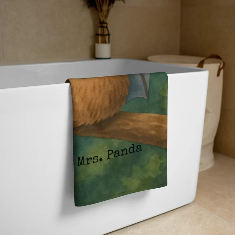 XL Badehandtuch Fledermaus Sitzen Design