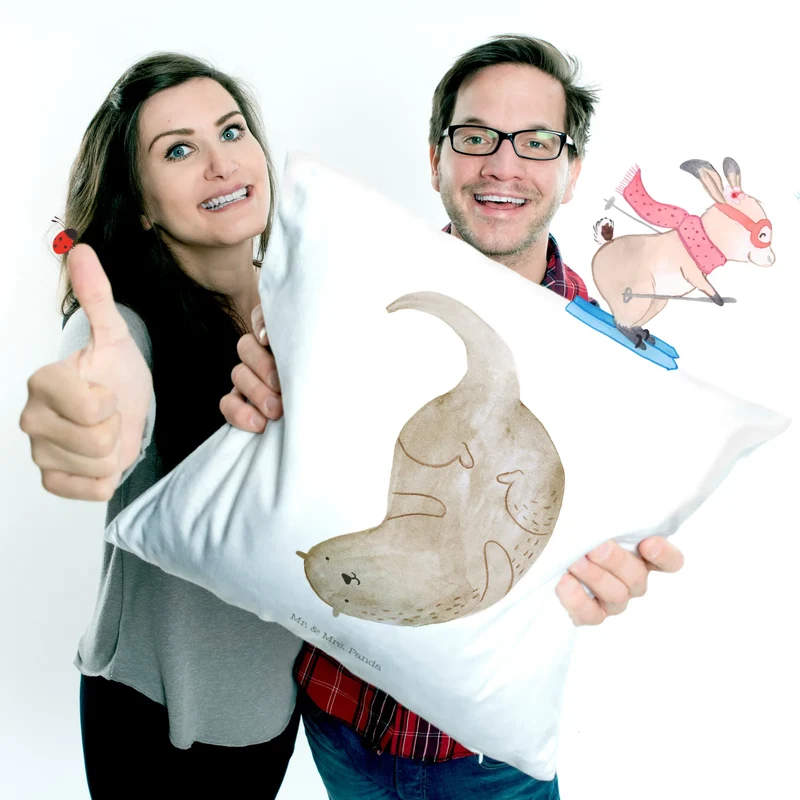 40x40 Kissen Otter Kopfüber