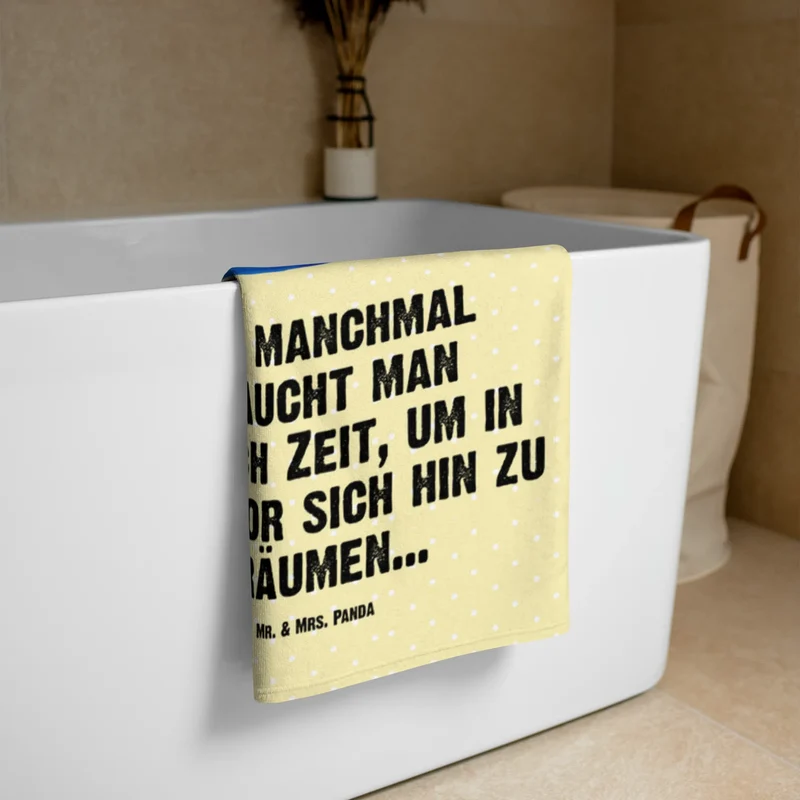 XL Badehandtuch Nachtfalter Schaumbad