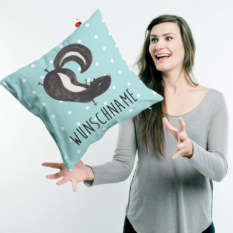 Personalisiertes Kissen Stinktier Handstand