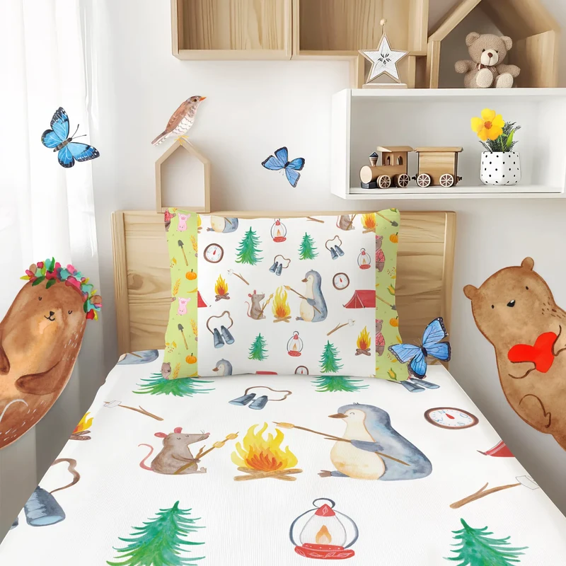Kinderbettwäsche Pinguin Lagerfeuer Muster