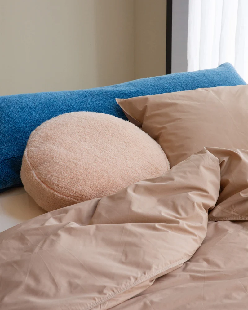 bigDOT Cushion Cover Furry Blush