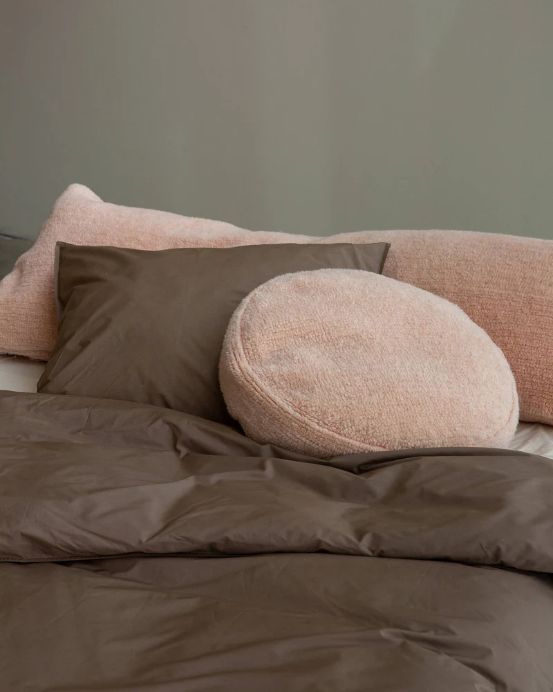 bigDOT Cushion Cover Furry Blush