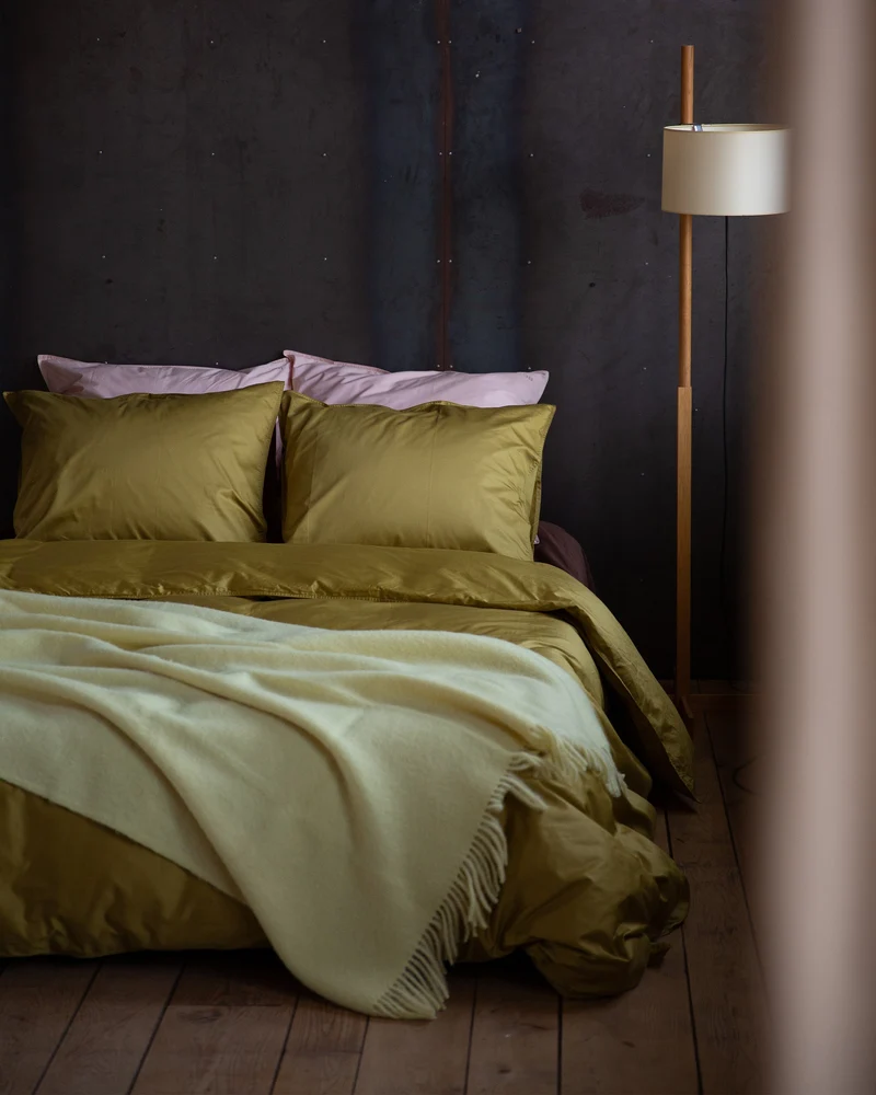 Pillowcase Satin Olive Gold